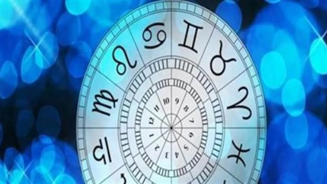 توقعات الفلك.. تطورات مفاجئة تنتظر مواليد الأبراج في مختلف الجوانب اليوم